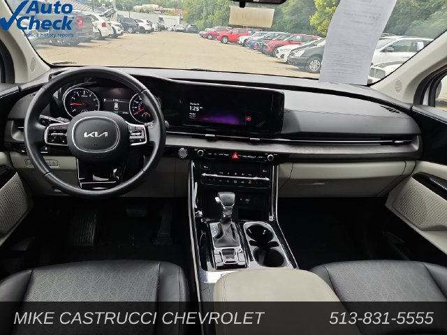 Used 2024 Kia Carnival EX FWD image 10
