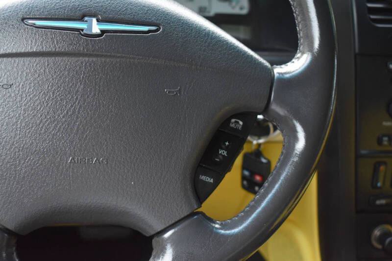 Used 2002 Ford Thunderbird RWD image 14