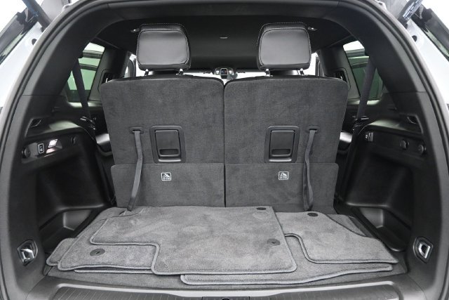 Used 2025 Jeep Grand Cherokee L Limited AWD/4WD image 7