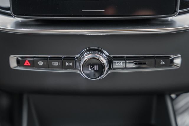 New 2026 Volvo XC90 B5 Ultra image 23