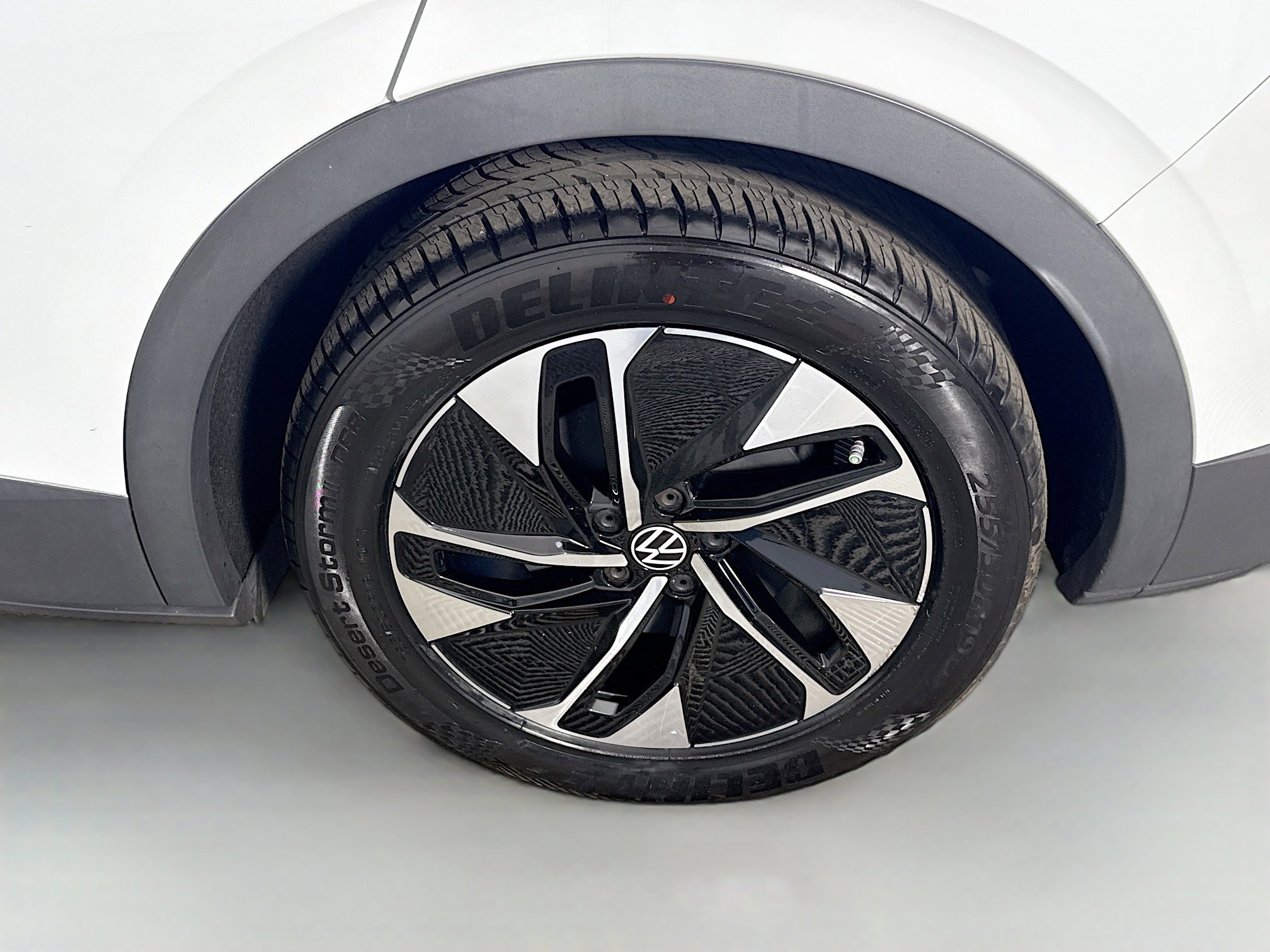 Used 2021 Volkswagen ID.4 Pro w/ ID.4 Protection Package image 37