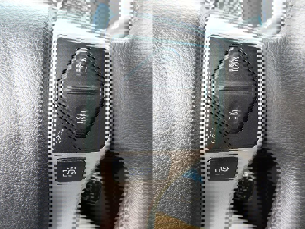 Used 2017 Toyota Tundra 1794 Edition AWD/4WD image 33