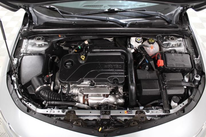 Used 2024 Chevrolet Malibu LT image 37