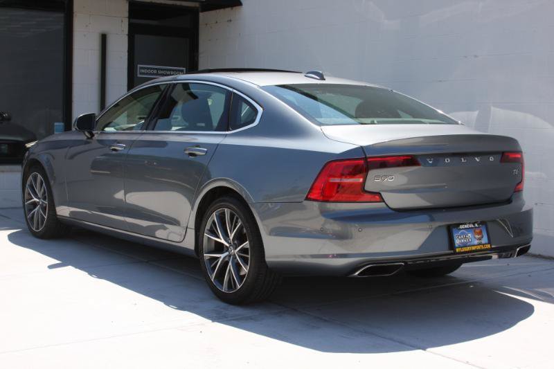 Used 2018 Volvo S90 T6 Momentum w/ Convenience Package AWD/4WD image 9
