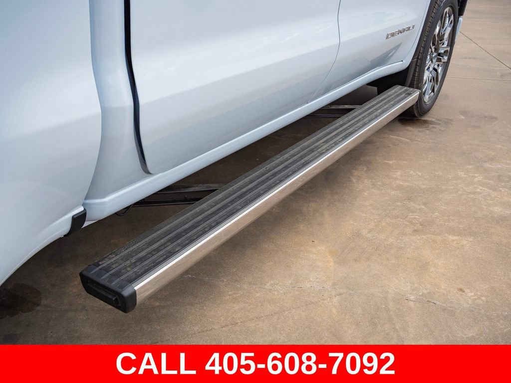 Used 2026 GMC Sierra 1500 Denali Ultimate AWD/4WD image 12