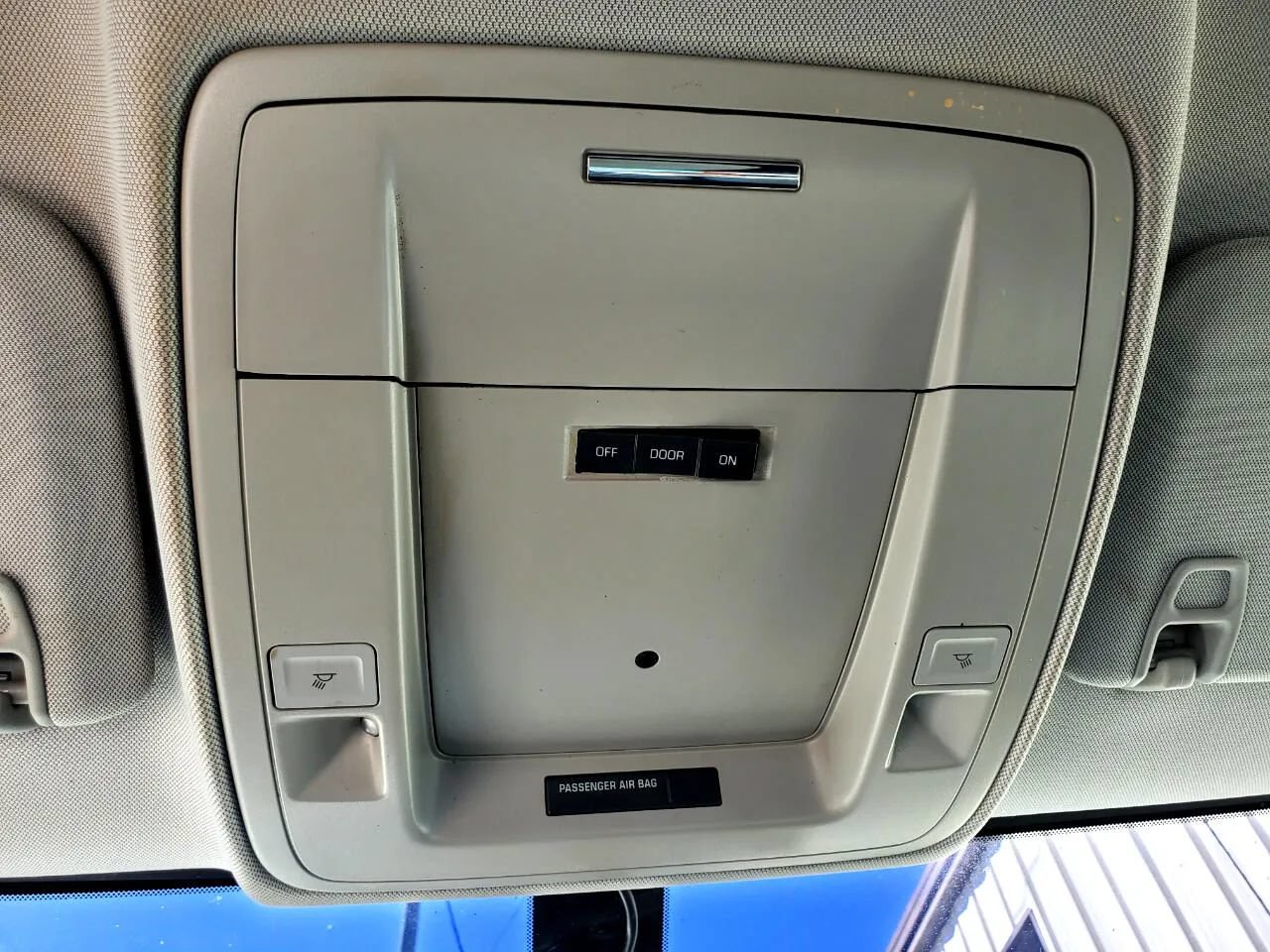 Used 2017 Chevrolet Silverado 1500 W/T RWD image 32