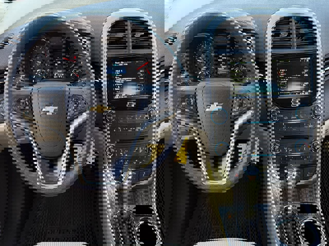 Used 2016 Chevrolet Malibu LT w/ Power Convenience Package image 11