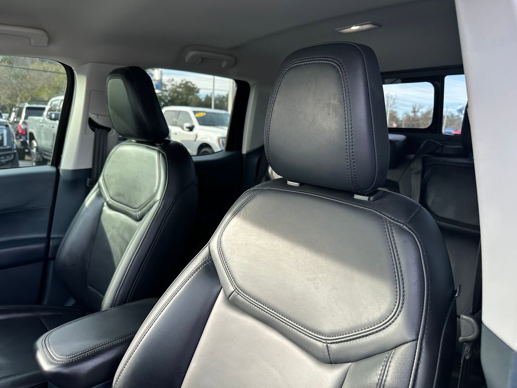 Used 2023 Ford Maverick Lariat w/ Lariat Luxury Package image 29