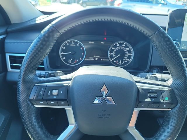 Used 2024 Mitsubishi Outlander SE image 24