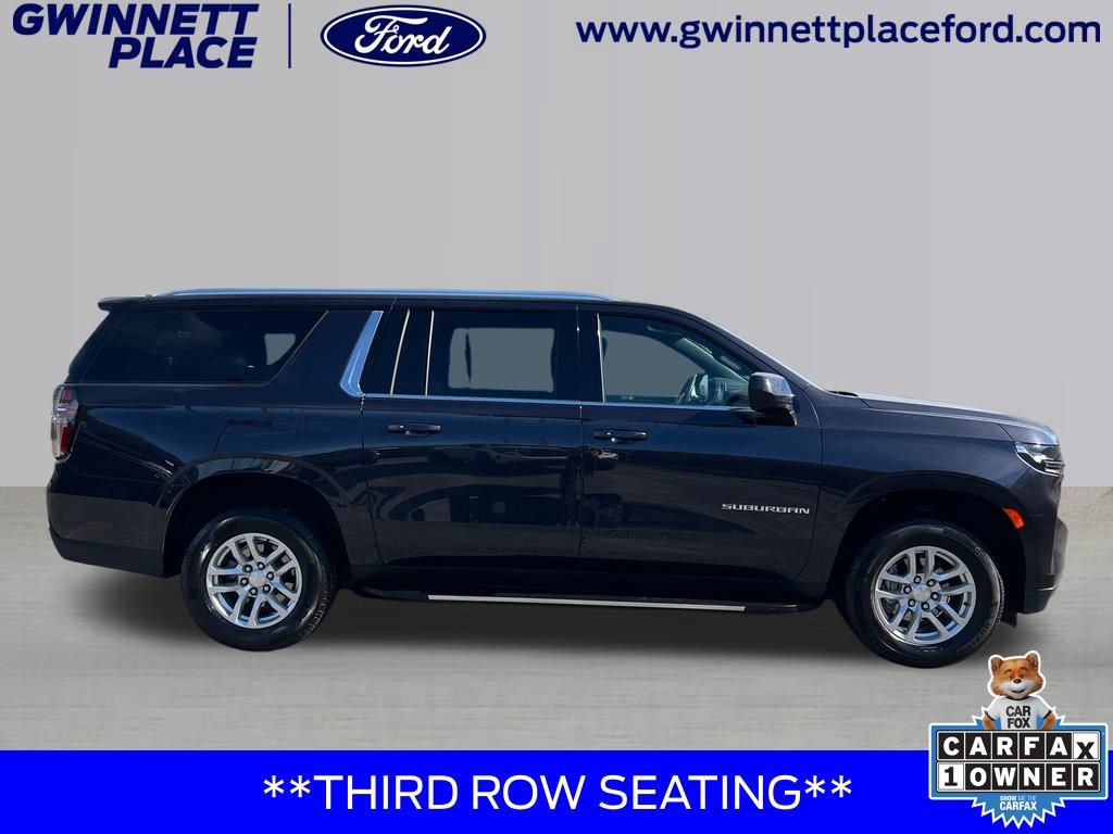 Used 2024 Chevrolet Suburban LT image 4