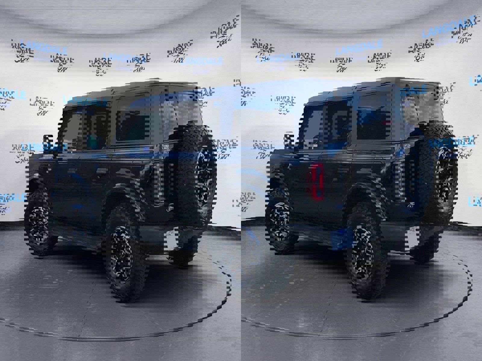 New 2026 Ford Bronco Outer Banks image 9