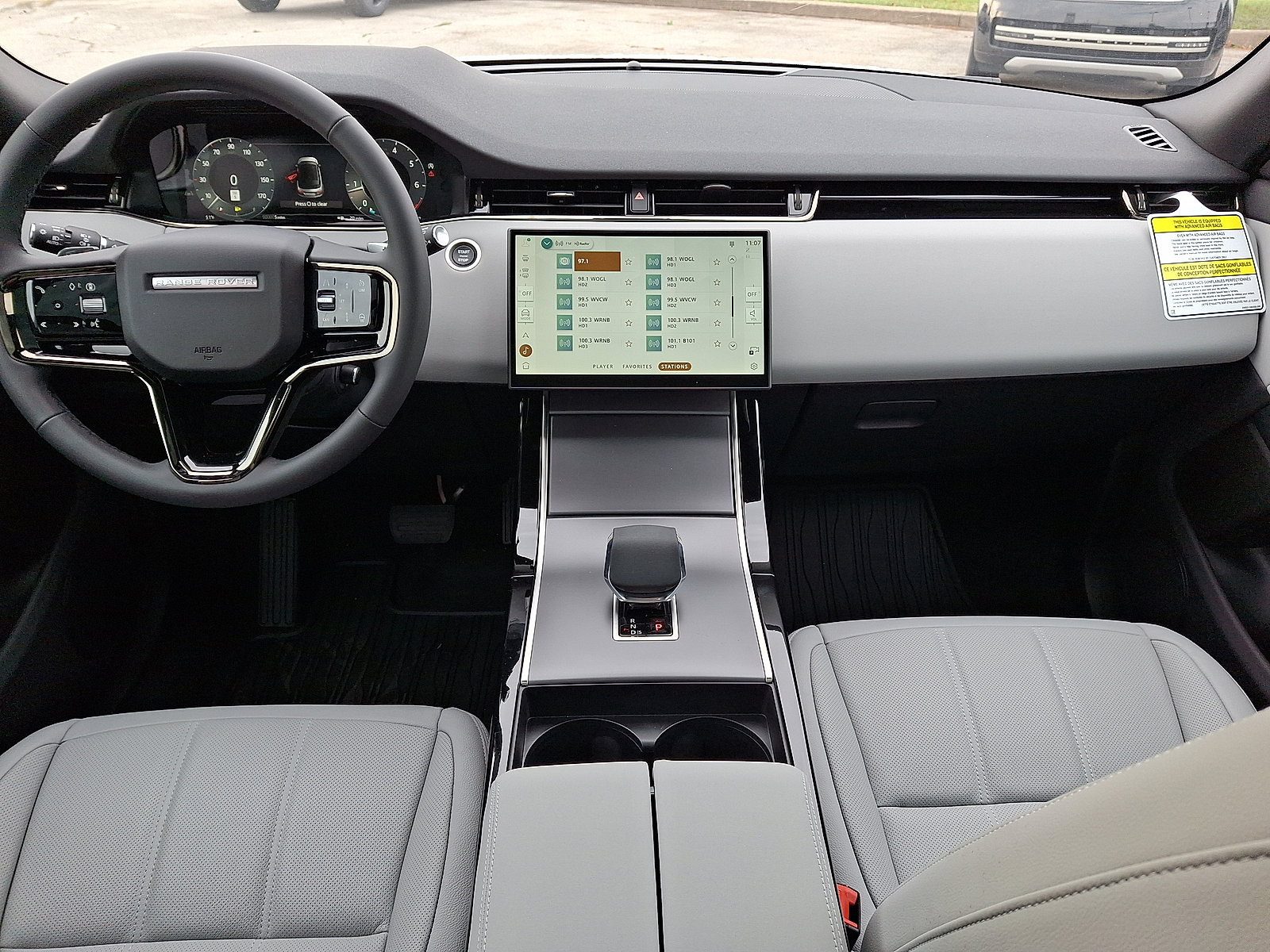 New 2026 Land Rover Range Rover Evoque S image 13