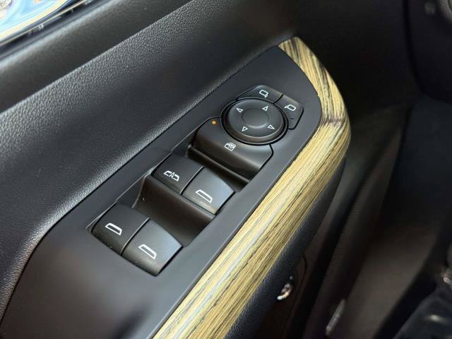 Used 2019 GMC Acadia Denali AWD/4WD image 19