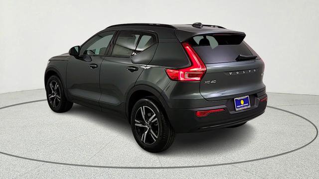 New 2026 Volvo XC40 B5 Core w/ Climate Package AWD/4WD image 5