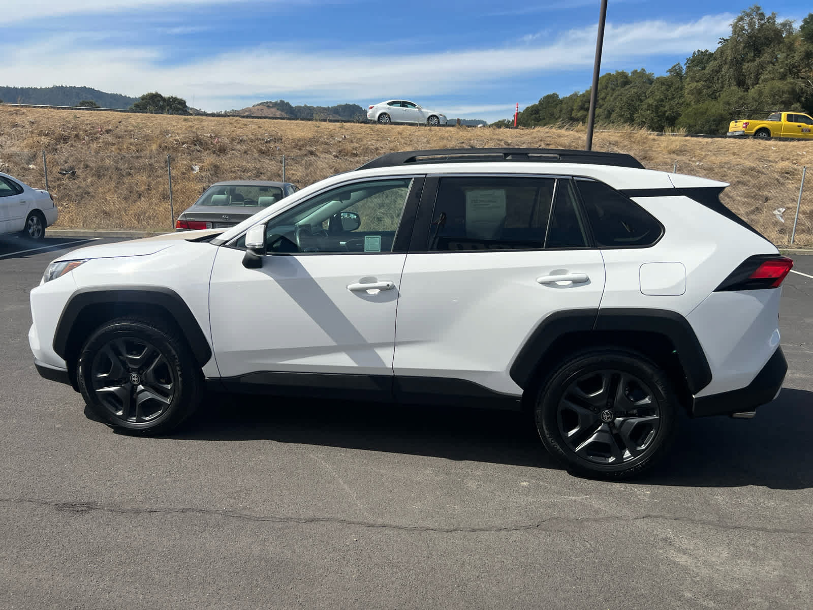 Certified 2024 Toyota RAV4 Adventure AWD/4WD image 7
