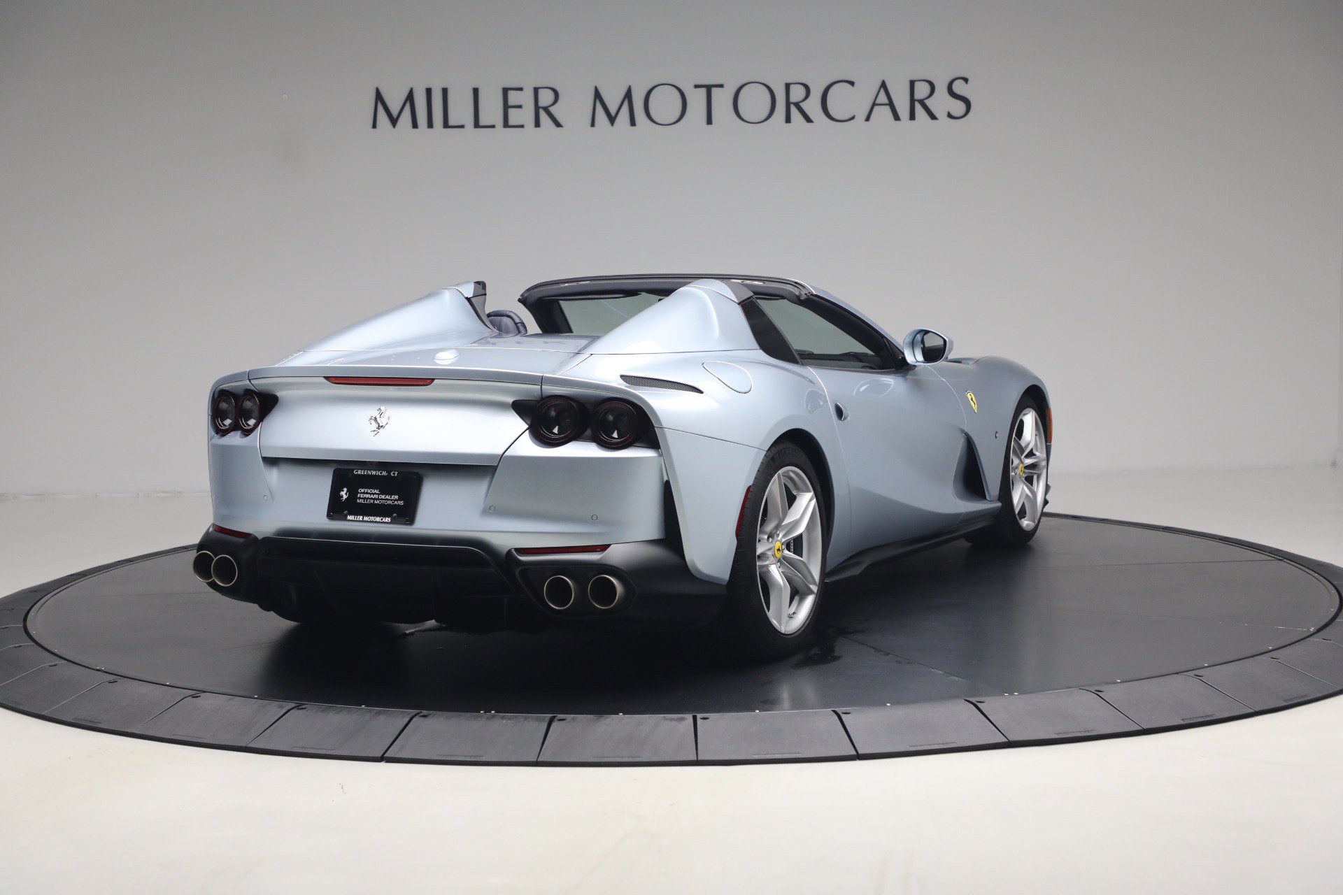 Certified 2022 Ferrari 812 GTS RWD image 7