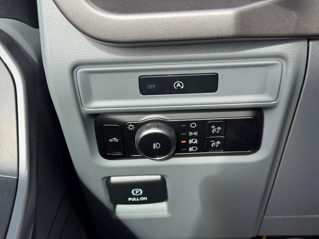 Used 2025 Ford F150 XLT w/ Equipment Group 301A Standard AWD/4WD image 19