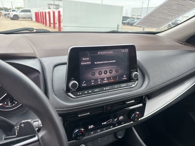 Used 2021 Nissan Rogue SV FWD image 7