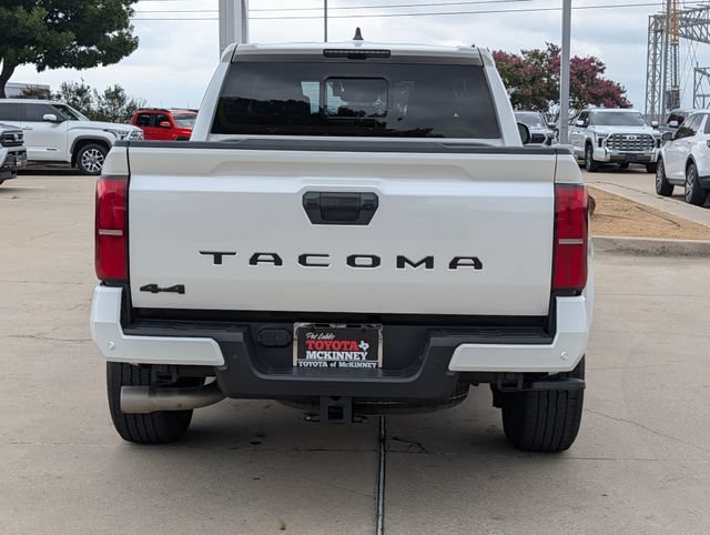 Used 2024 Toyota Tacoma TRD Sport w/ TRD Sport Upgrade Package AWD/4WD image 6