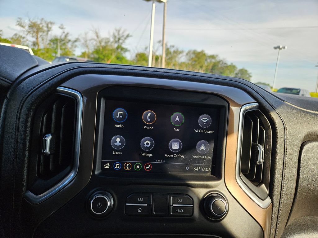 Used 2019 Chevrolet Silverado 1500 High Country w/ Technology Package AWD/4WD image 14