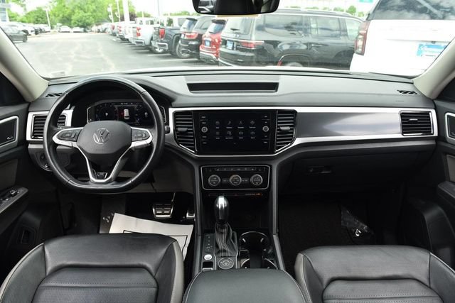Used 2022 Volkswagen Atlas SEL Premium AWD/4WD image 7