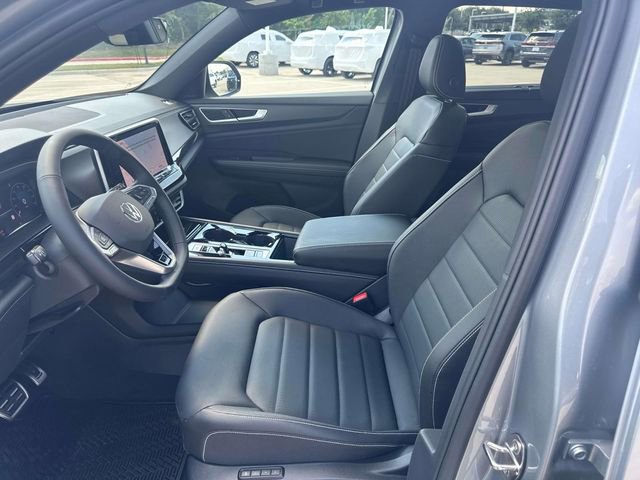 New 2026 Volkswagen Atlas Cross Sport SEL R-Line image 10
