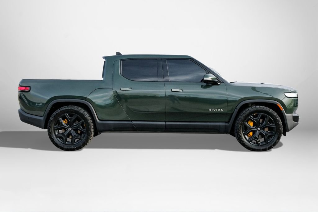 Used 2022 Rivian R1T Adventure image 5