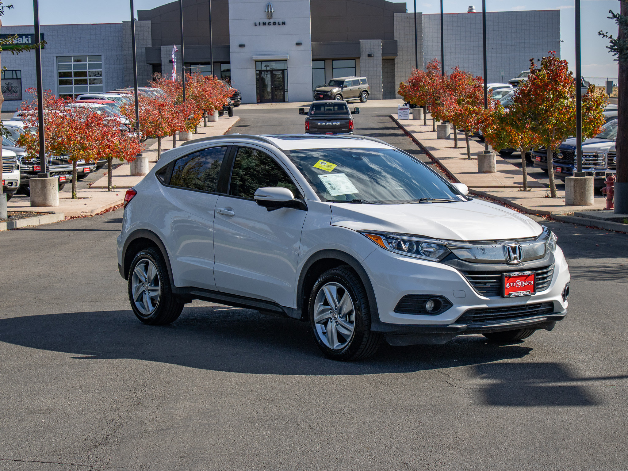 Used 2019 Honda HR-V EX image 2
