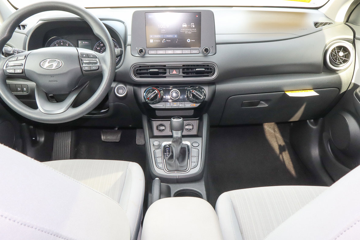 Used 2023 Hyundai Kona SEL image 10