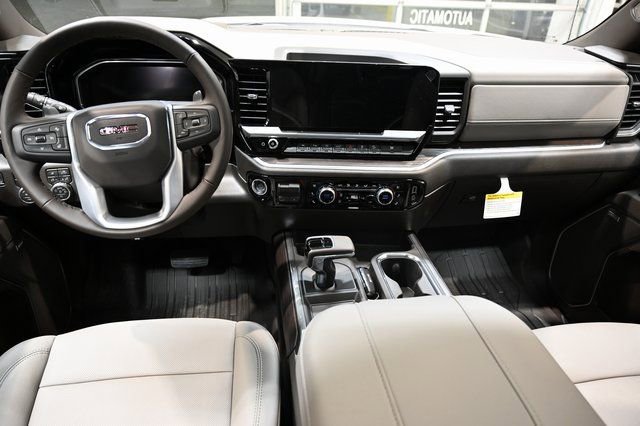 New 2026 GMC Sierra 1500 SLT w/ SLT Premium Plus Package image 15