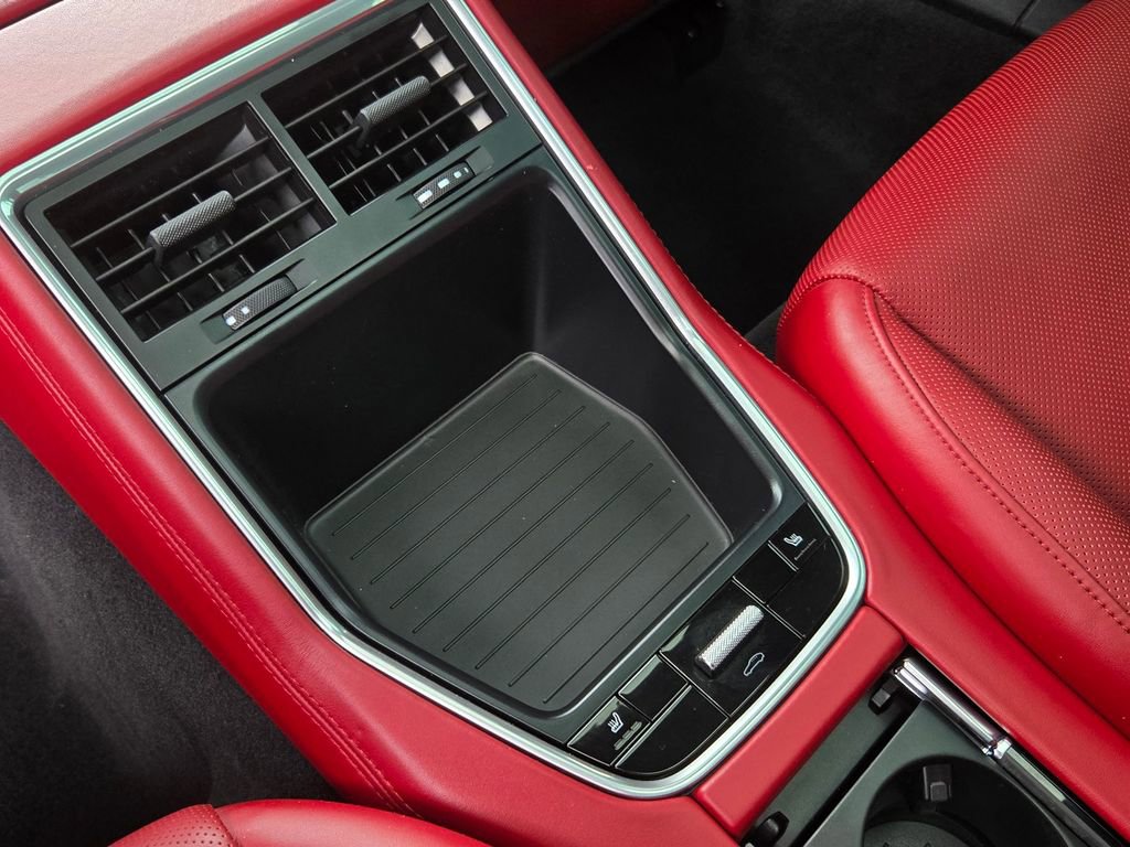 Used 2020 Porsche Panamera 4 AWD/4WD image 17