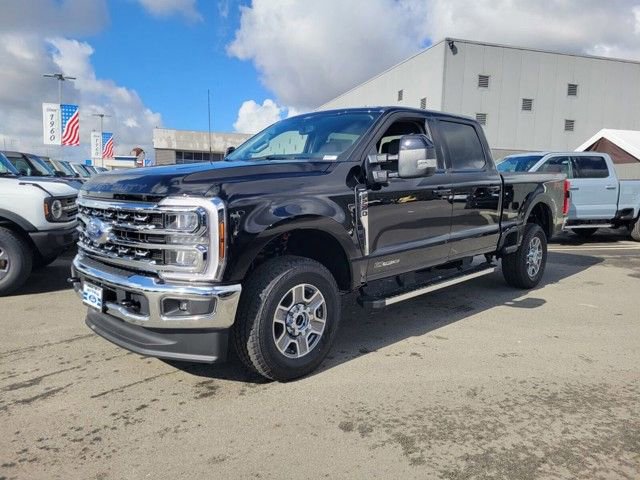 New 2026 Ford F250 Lariat w/ FX4 Off-Road Package image 2