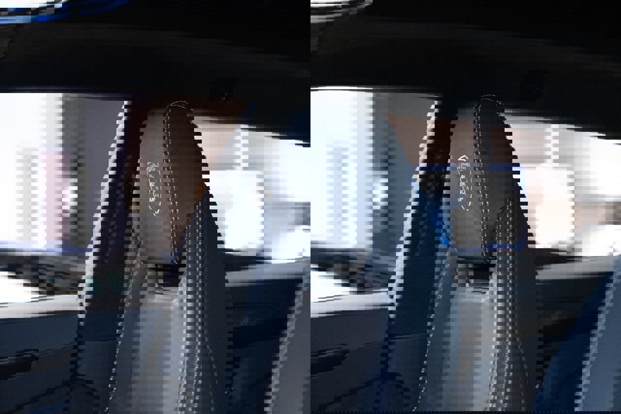 Used 2023 Lamborghini Urus S image 12