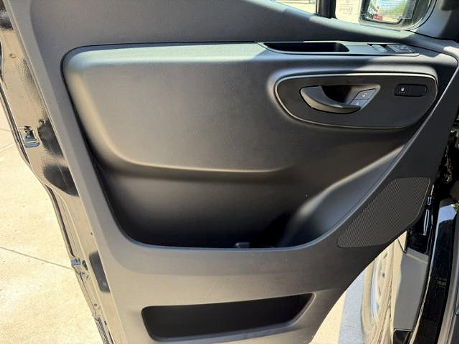 Certified 2025 Mercedes-Benz Sprinter 2500 image 18