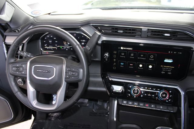 Used 2025 GMC Sierra 2500 Denali w/ Denali Reserve Package image 25