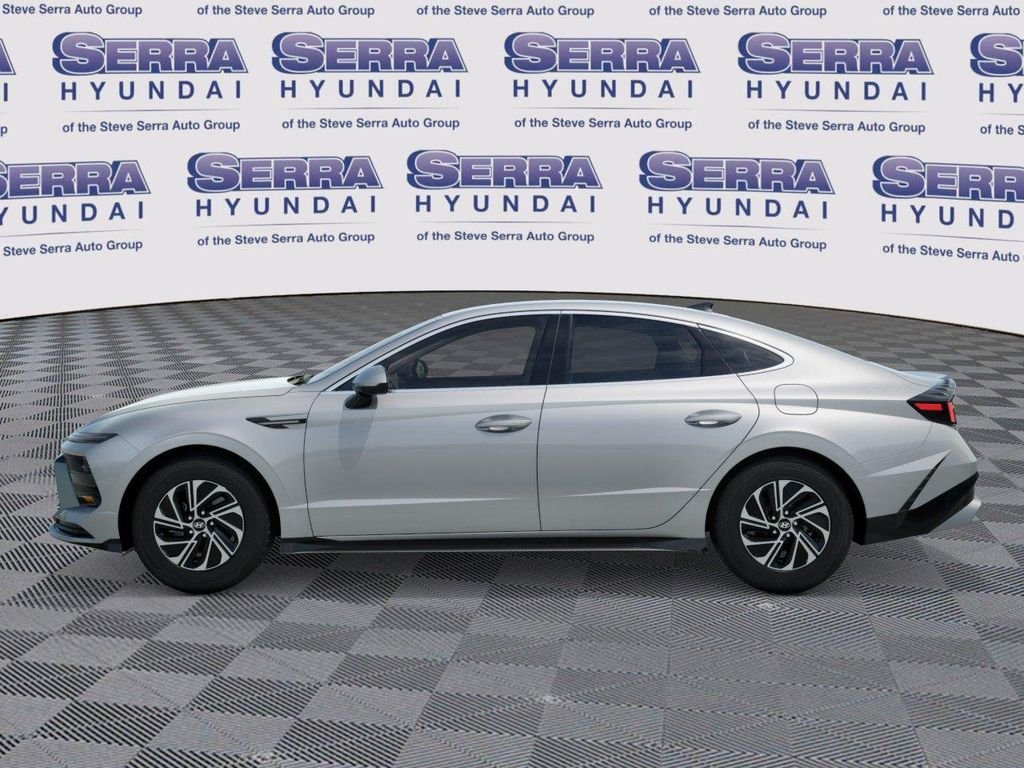 New 2026 Hyundai Sonata Blue FWD image 3
