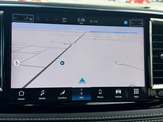 Certified 2024 Chrysler Pacifica Select image 33