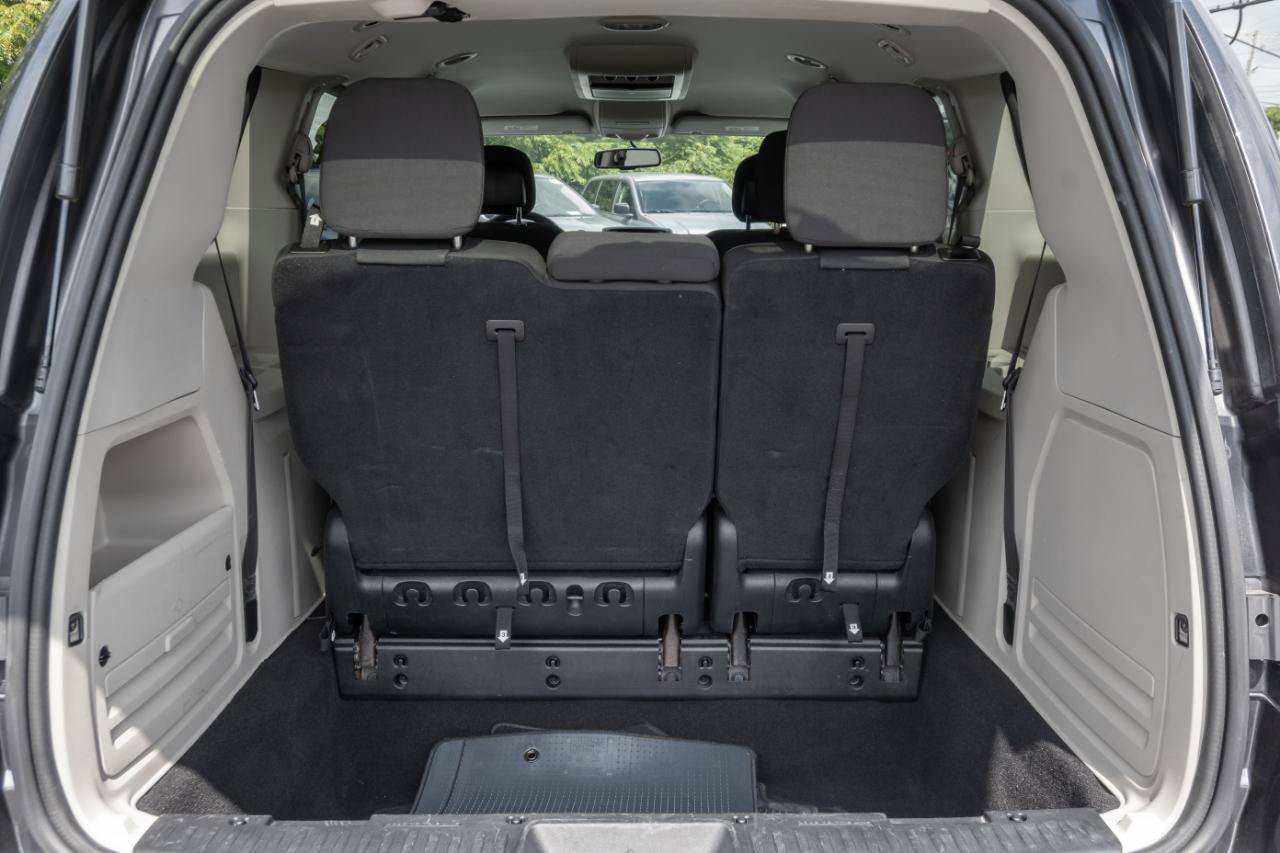 Used 2017 Dodge Grand Caravan SE w/ Power Window Group FWD image 20