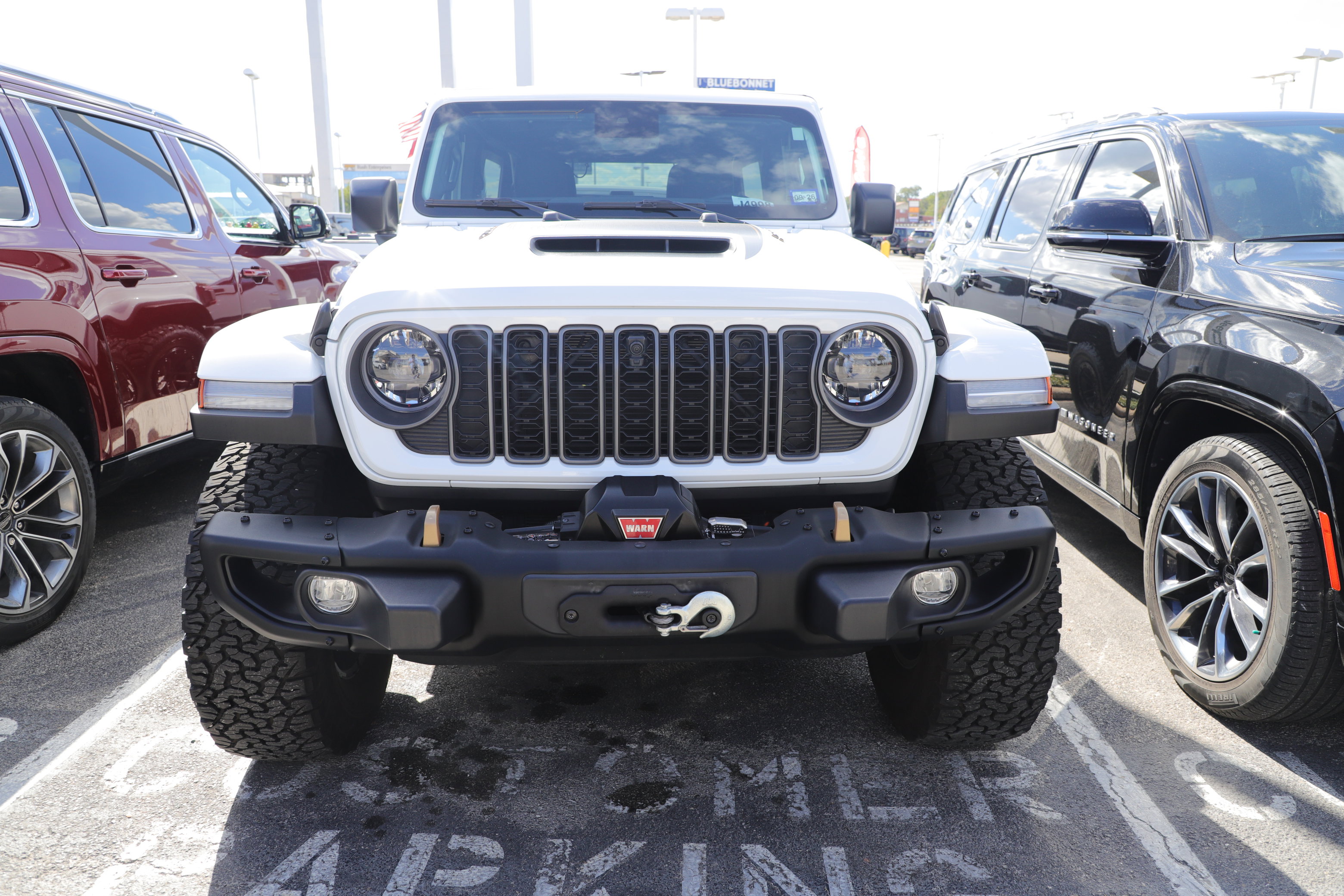 Used 2025 Jeep Wrangler Unlimited Rubicon 392 image 2