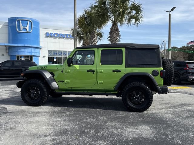 Used 2025 Jeep Wrangler Willys image 11