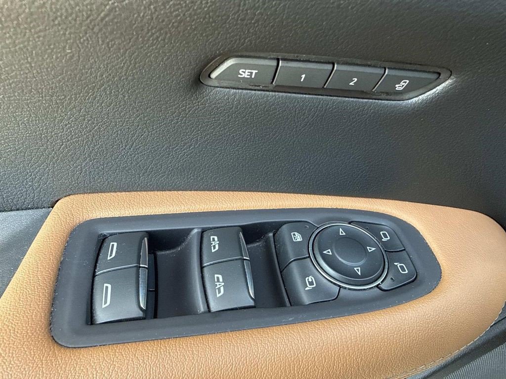 Certified 2022 Cadillac XT5 Premium Luxury w/ Technology Package image 20