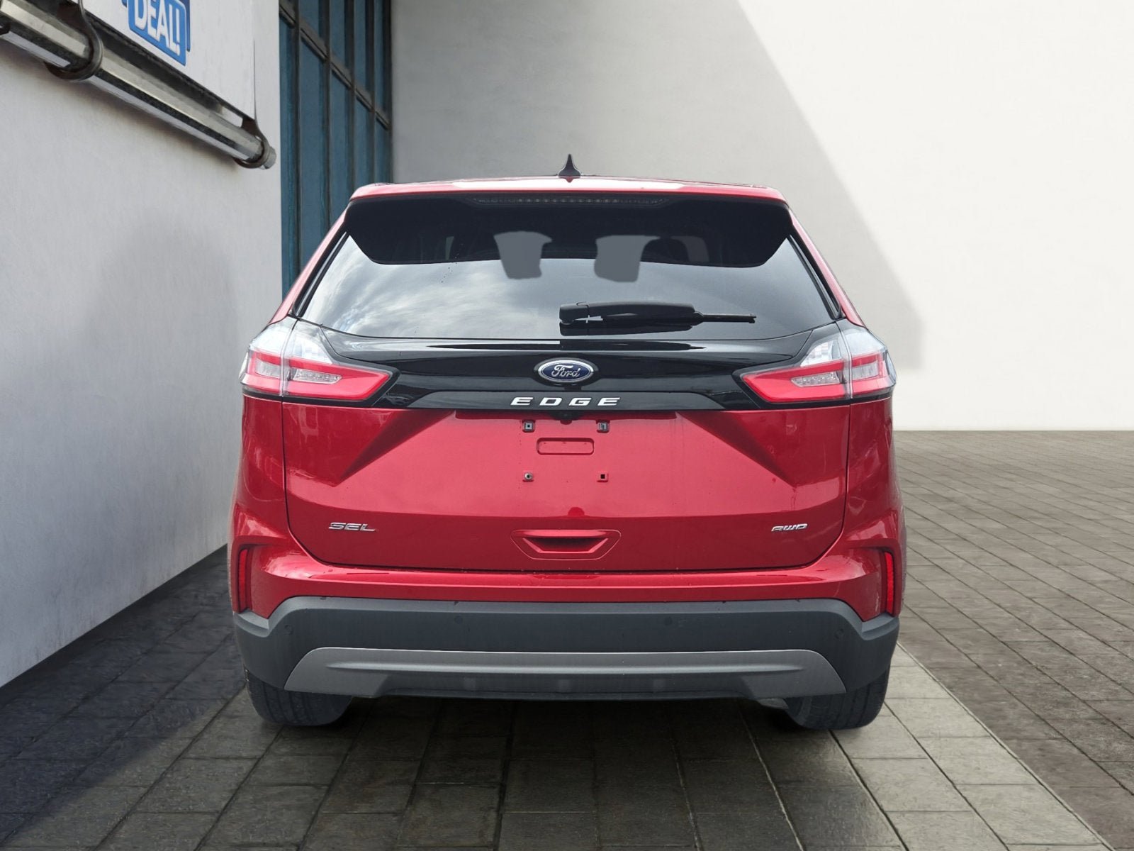 Certified 2024 Ford Edge SEL w/ Convenience Package AWD/4WD image 4