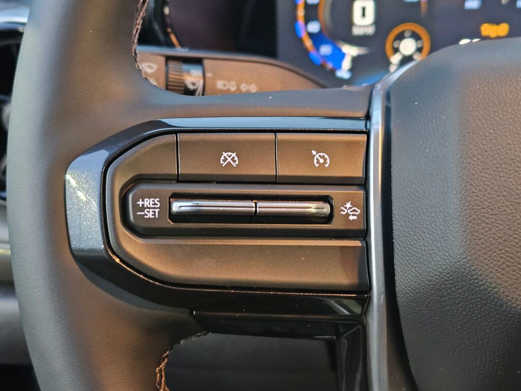 New 2026 Chevrolet Colorado ZR2 w/ Technology Package image 37