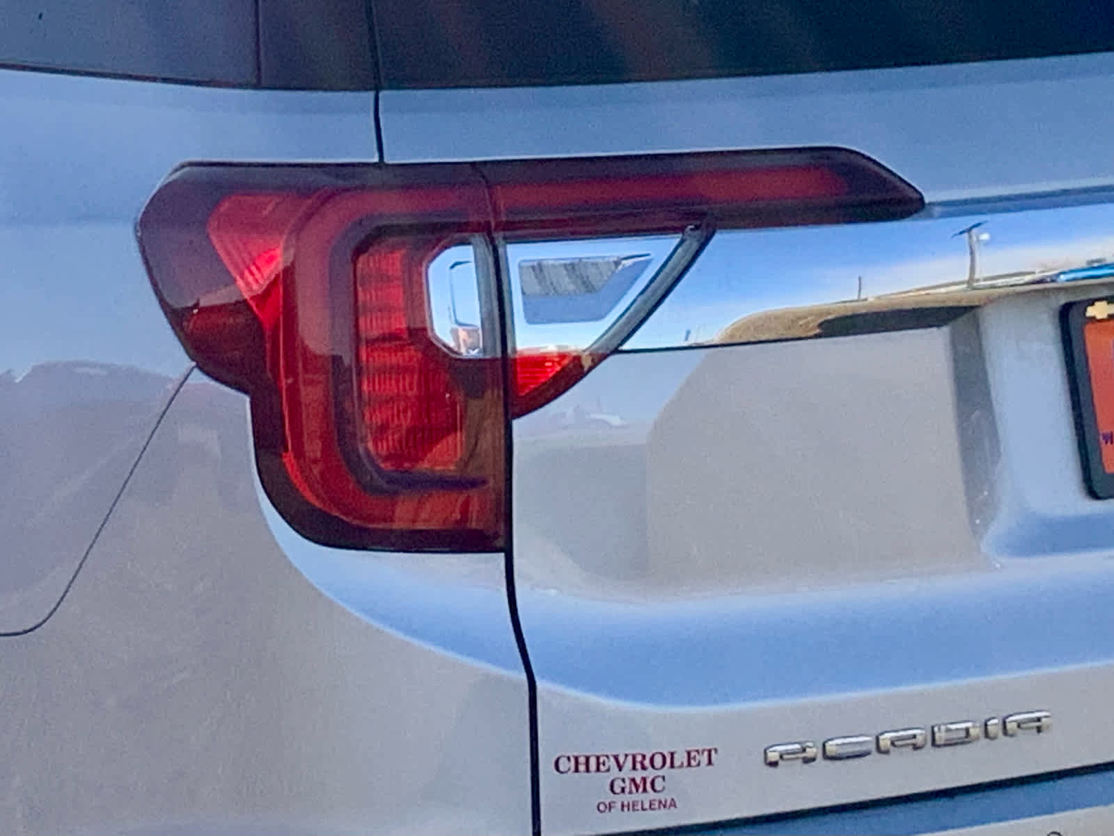 Used 2020 GMC Acadia Denali w/ Denali Ultimate Package image 14