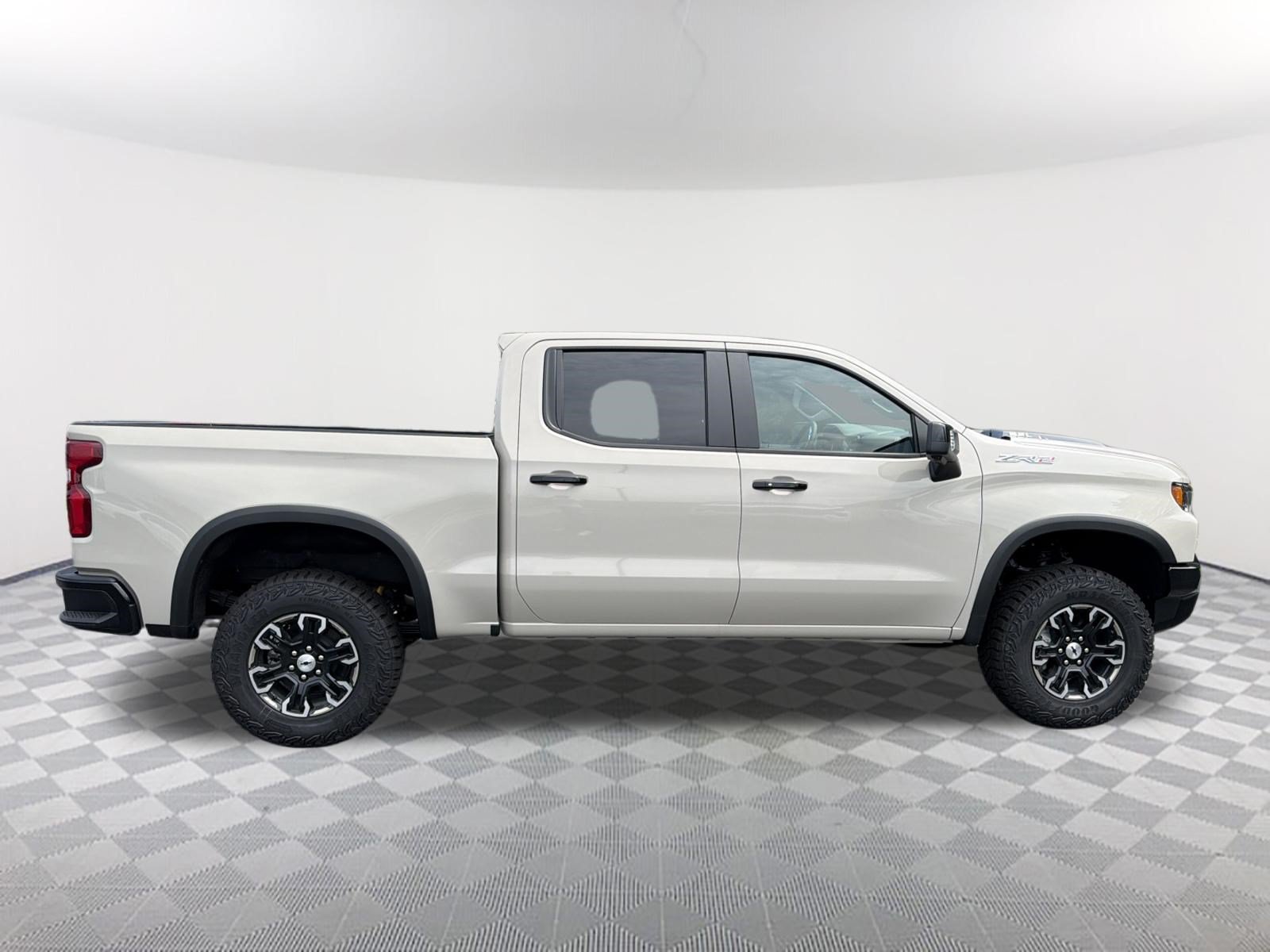 Used 2026 Chevrolet Silverado 1500 ZR2 AWD/4WD image 4