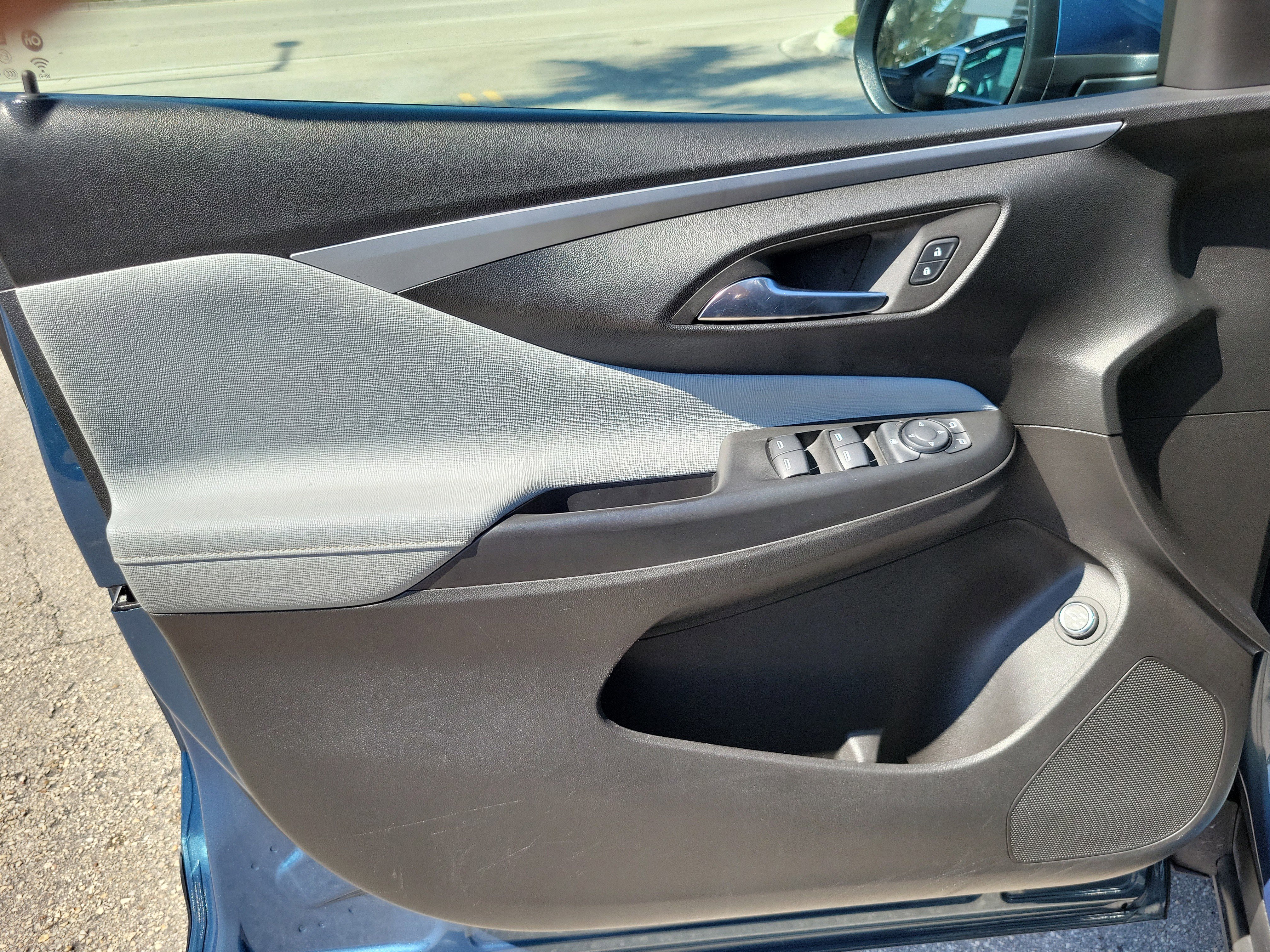 Used 2024 Buick Envista Preferred w/ Convenience I Package FWD image 24