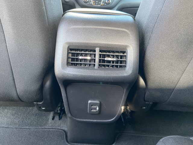 Used 2024 Chevrolet Equinox LT image 49