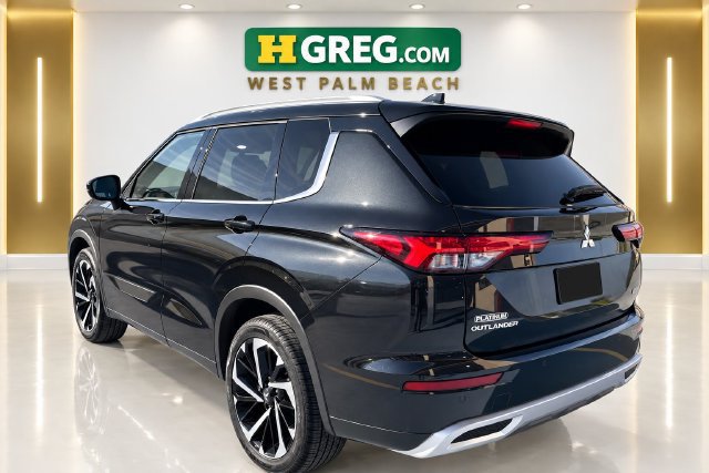 Used 2022 Mitsubishi Outlander SEL AWD/4WD image 4