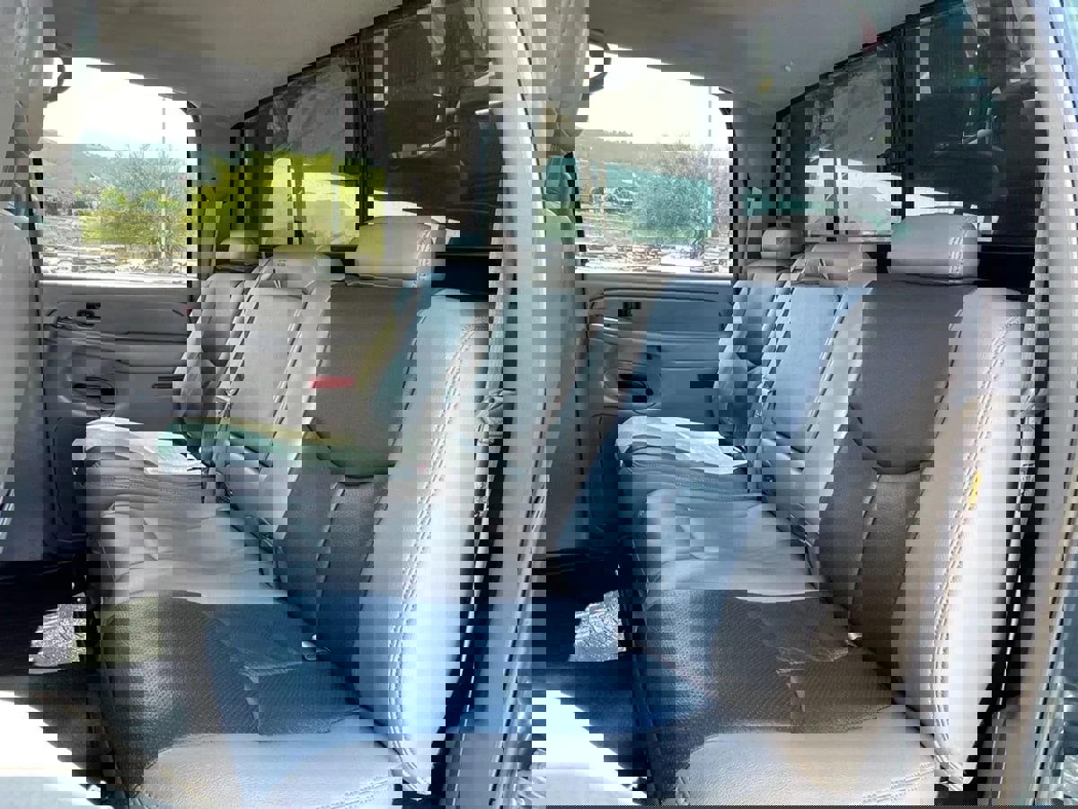 Used 2007 Chevrolet Silverado 3500 LT w/ Heavy-Duty Power Package image 19