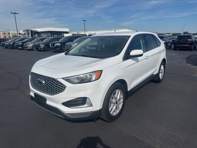 Used 2024 Ford Edge SEL image 8